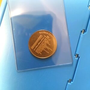 1983 Johnny Walker Red Kansas City Chiefs football schedule coin